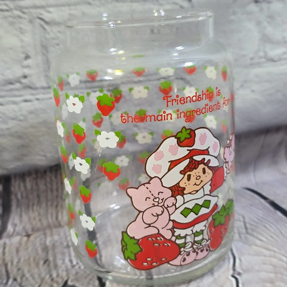Rare Vintage 1980s American Greetings Strawberry Shortcake glass canister jar